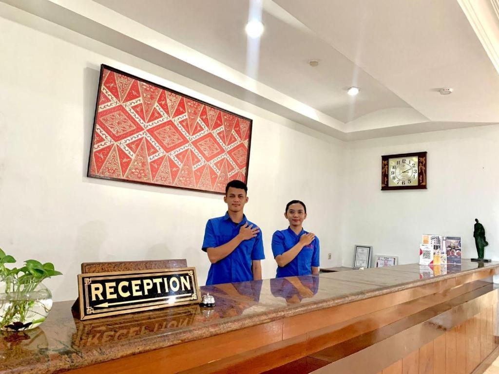 Pia Hotel Pangkalpinang Pangkalan Baru Екстериор снимка